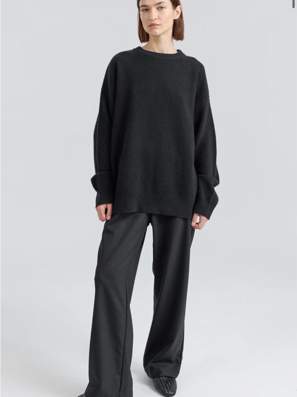Oversized Black Crewneck Sweater